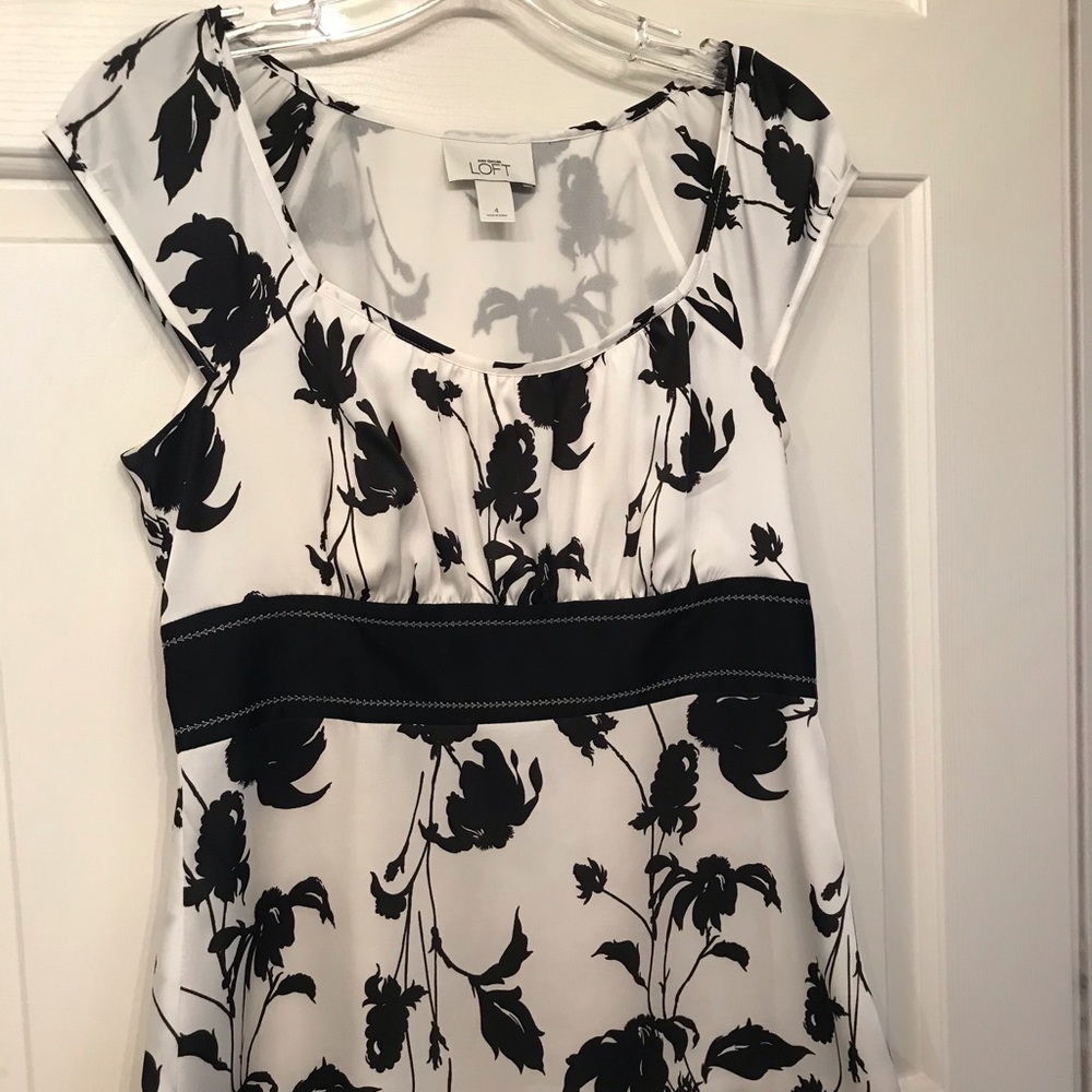 Loft cap sleeve blouse